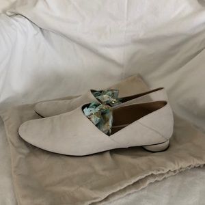 The Row “Noelle” White Suede Slipper. Sz 40.